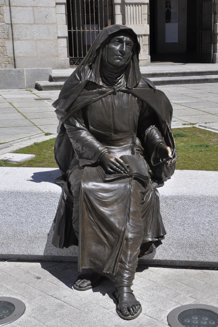 Estàtua de Santa Teresa de la Plaça de la Santa d'Àvila