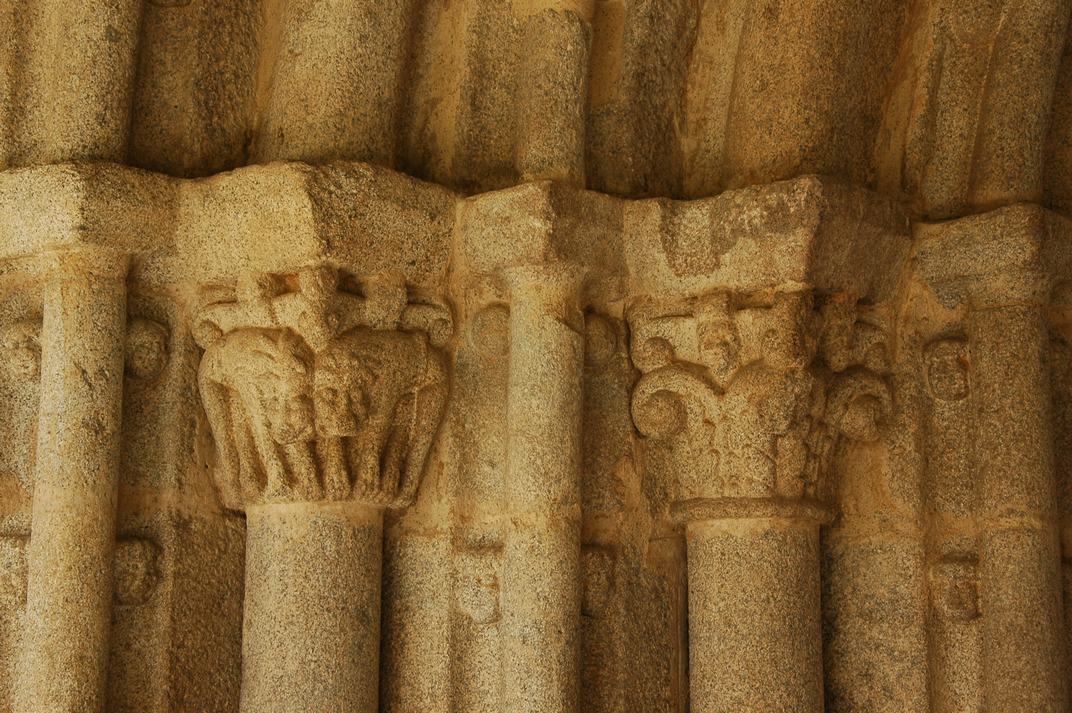 Capitells de la portalada sud de la Catedral de Santa Maria de la Seu d'Urgell