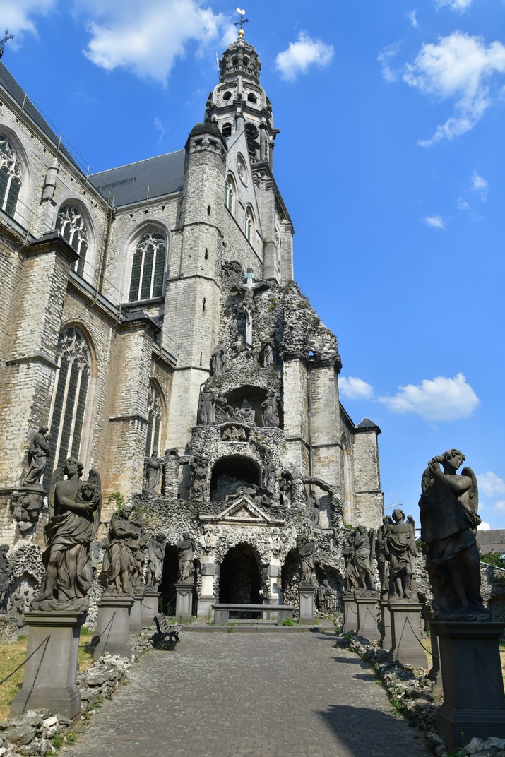 Calvari de l'església de Sant Pau d'Anvers