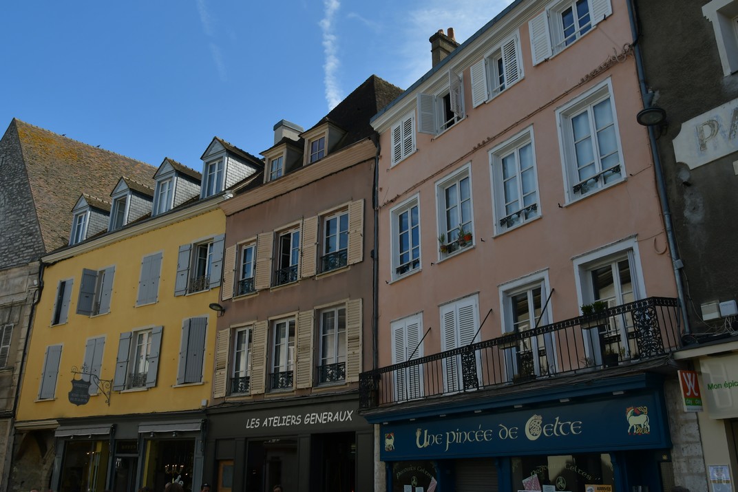 Cases del carrer dels Changes de Chartres