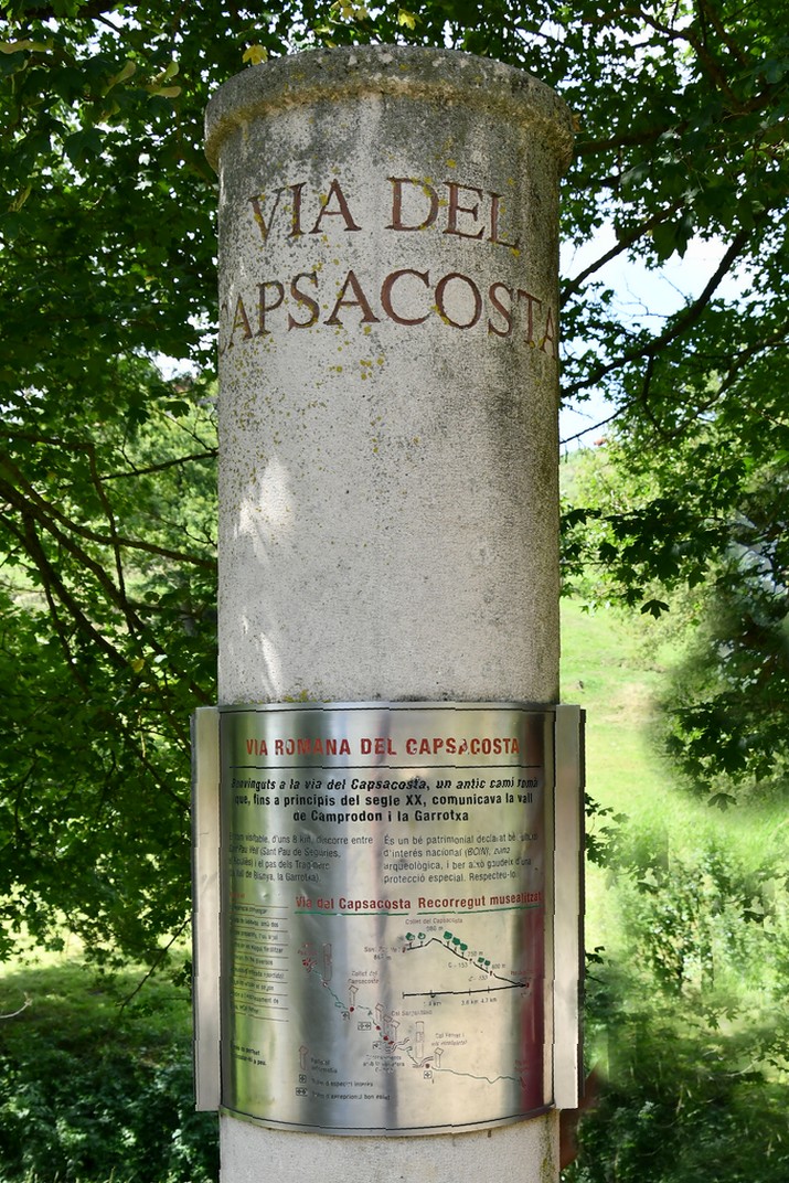 Punt d'informació de la via romana del Capsacosta