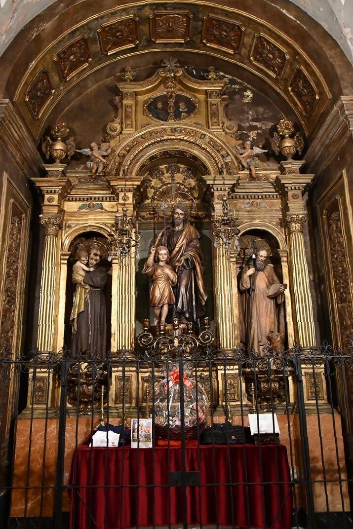 Capella de Sant Josep, Sant Antoni de Pàdua i Sant Antoni Abat de la Basílica de la Mare de Déu de la Mercè de Barcelona