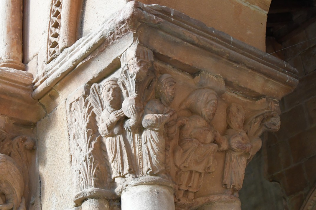 Capitells del claustre de la cocatedral de Sant Pere de Sòria
