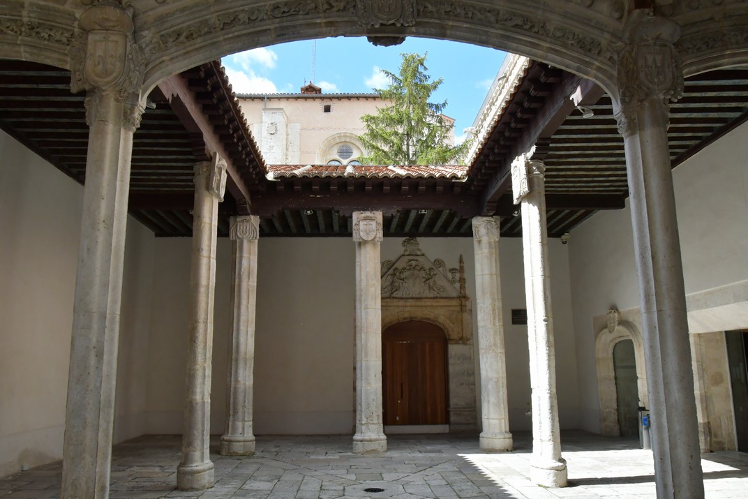 Pati d'Estudis del Col·legi de Sant Gregori de Valladolid