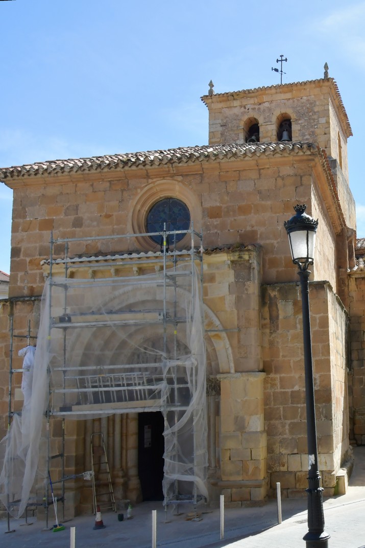 Portada de l'església de Sant Joan de Rabanera de Sòria