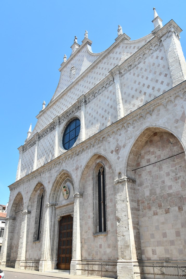 Façana de la Catedral de Santa Maria de Vicenza