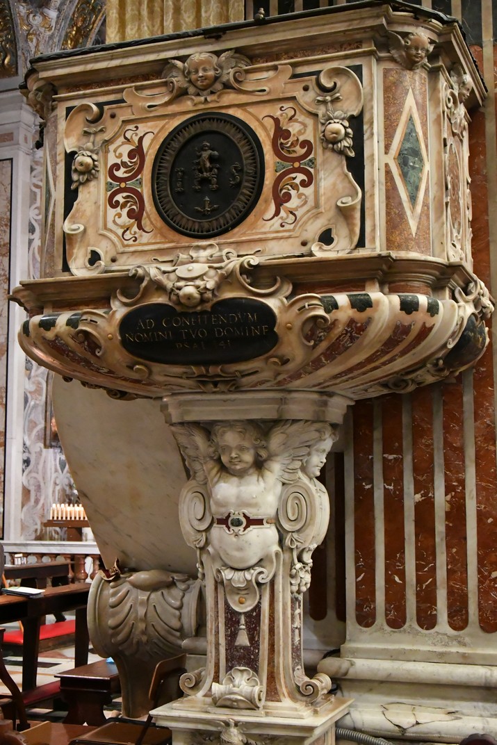 Púlpit de l'església de Jesús de Gènova