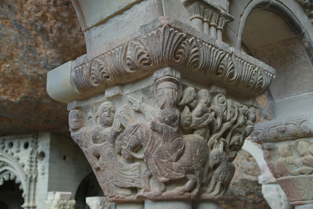 Capitell del claustre del monestir de Sant Joan de la Penya