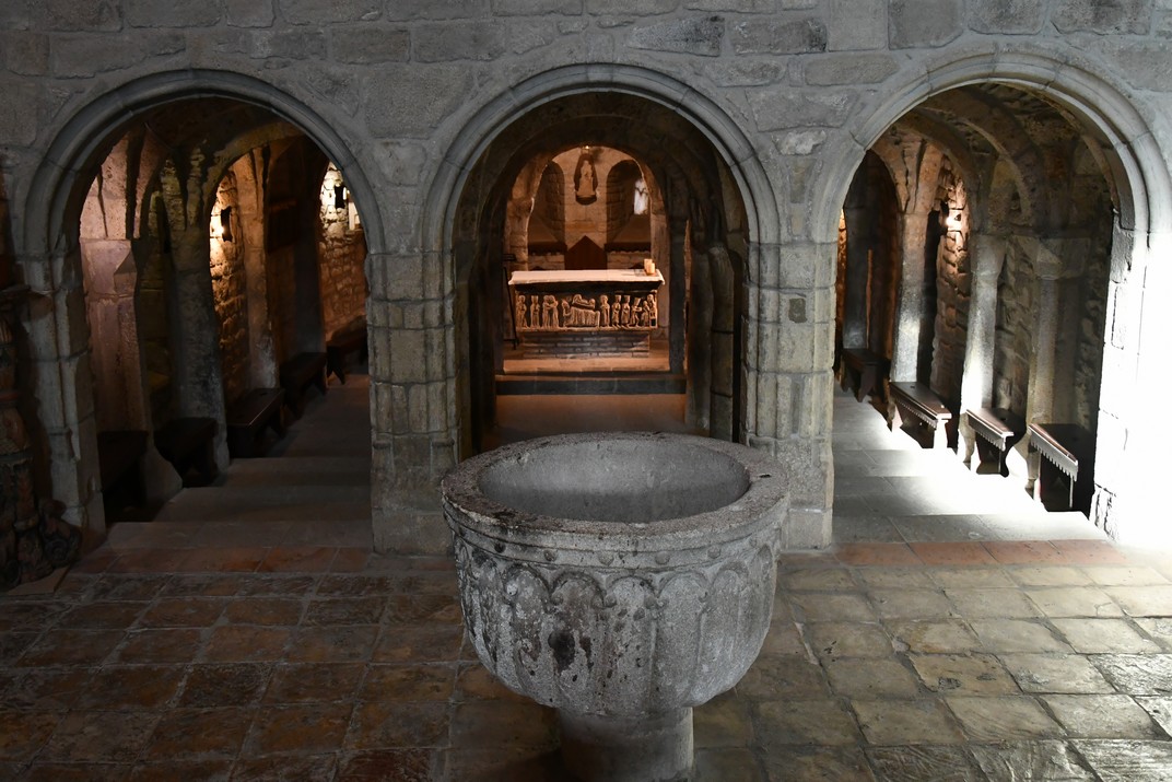 Cripta central de la Catedral de Sant Vicent i Sant Valeri de Roda d'Isàvena