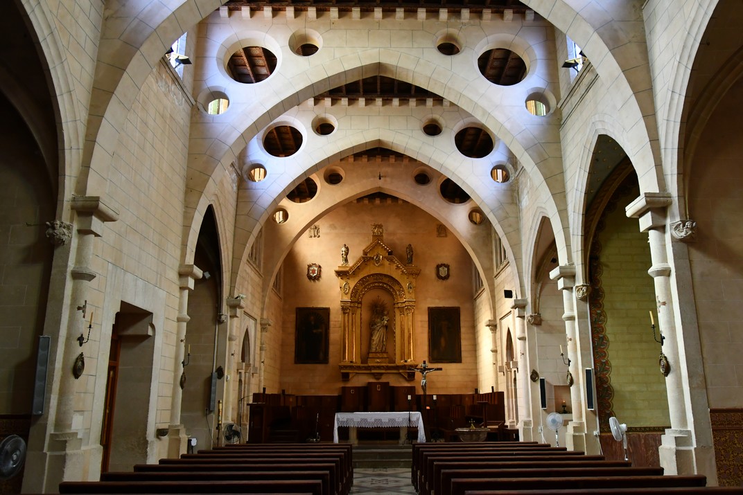 Nau de l'església del monestir de Santa Maria de la Real de Palma