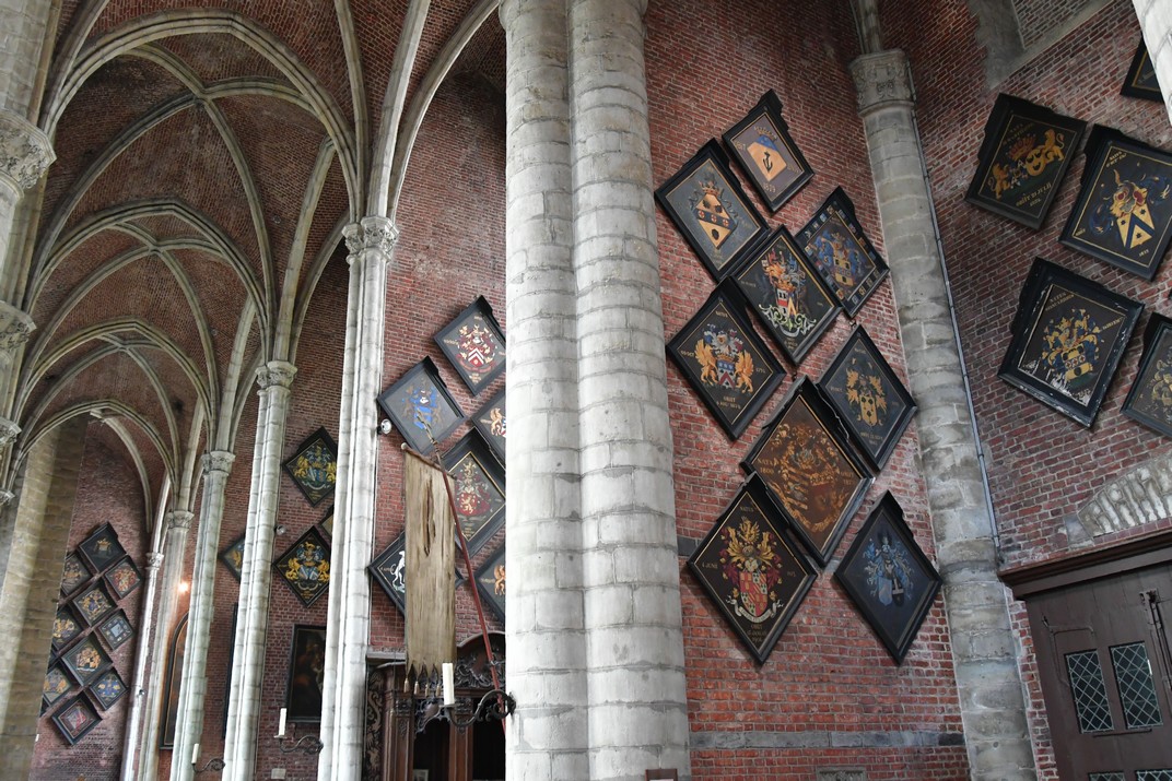 Plaques funeràries de l'església de Sant Miquel de Gant
