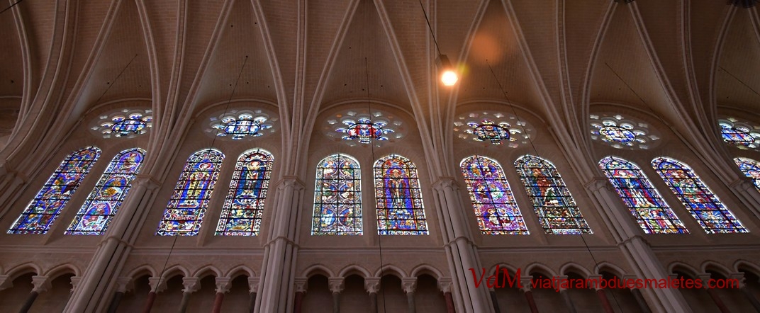 Vidrieres altes de la Catedral de Nostra Senyora de Chartres