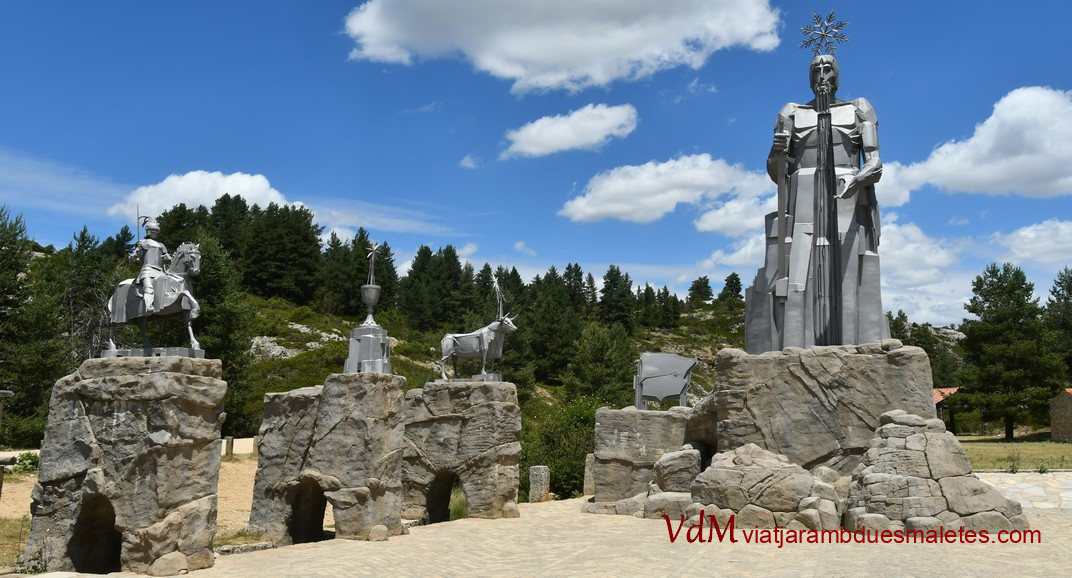 Monument al naixement del riu Tajo a la comarca de la Serra d’Albarrasí