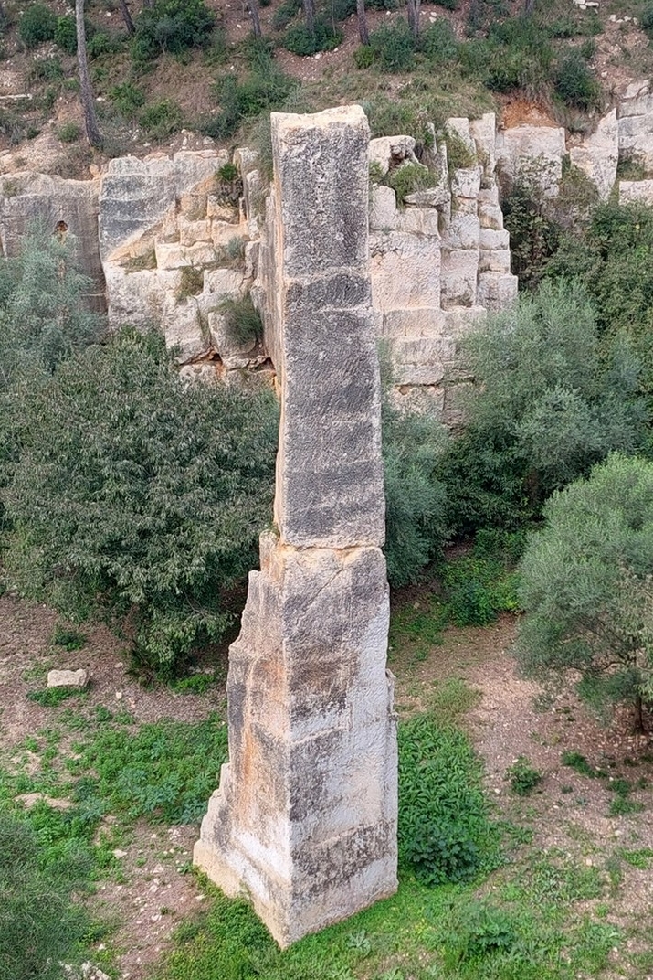 Agulla de la pedrera del Mèdol del conjunt de monuments romans de Tarragona