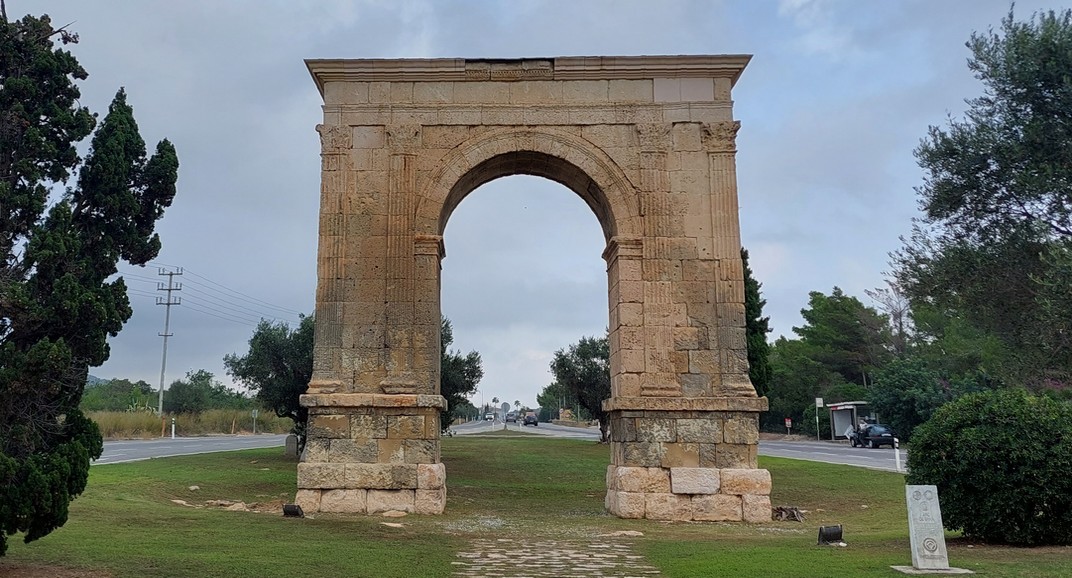 Arc de Berà del conjunt de monuments romans de Tarragona