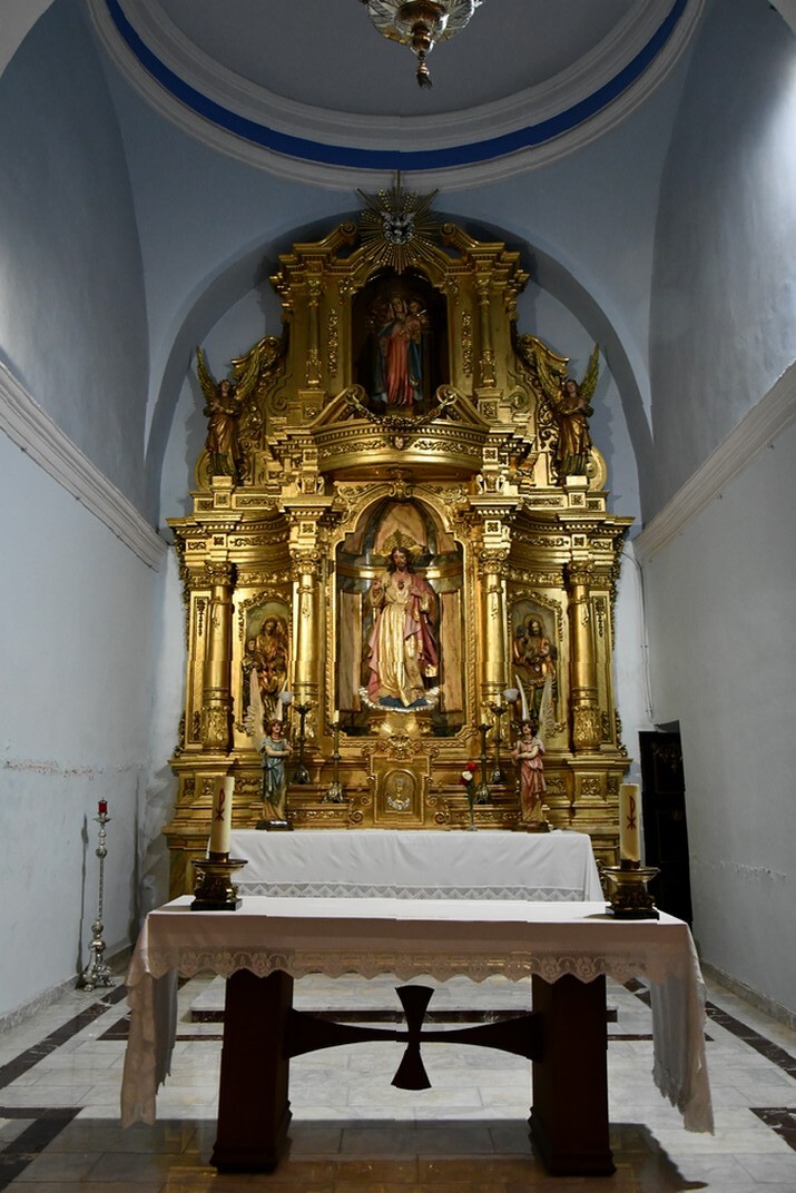 Capella del costat de l'Evangeli de la capçalera de l'església de l'Assumpció de Calaceit