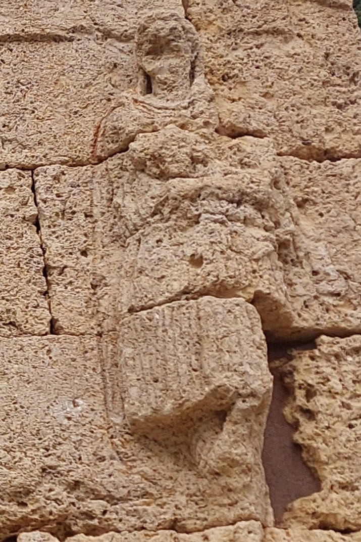 Déu Atis de la Torre dels Escipions del conjunt de monuments romans de Tarragona