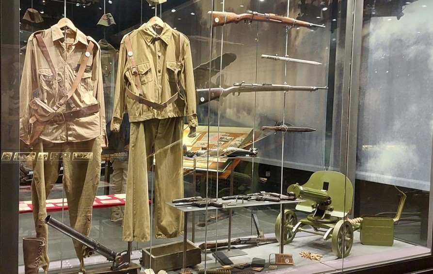 Interior del Centre d'Interpretació 115 dies de la batalla de l'Ebre de Corbera d'Ebre