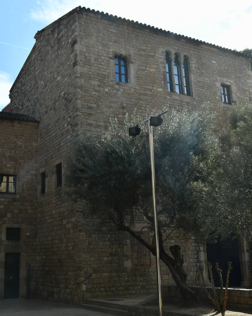 Casa abacial del monestir de Sant Pau del Camp de Barcelona