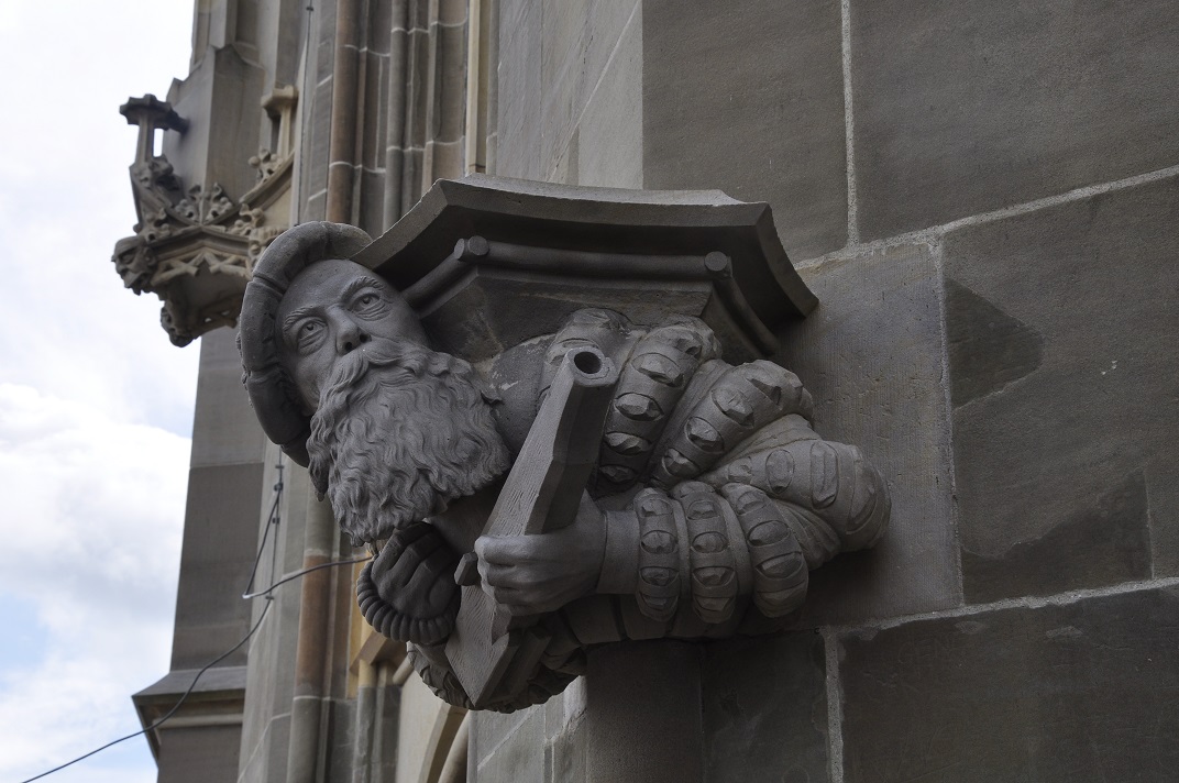 Escultures dels constructors de la Catedral de Berna